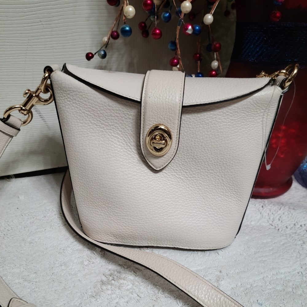 Coach Bucket Bag Crossbody
